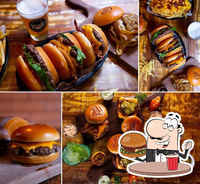 Peça um hambúrguer no Hanks Original Burger - Lanchonete e Delivery em Itajaí