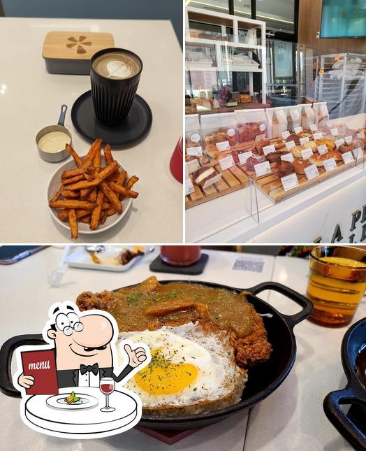 LA PETITE COLLINE / SHAN SHAN CAFE in Toronto Restaurant menu and reviews