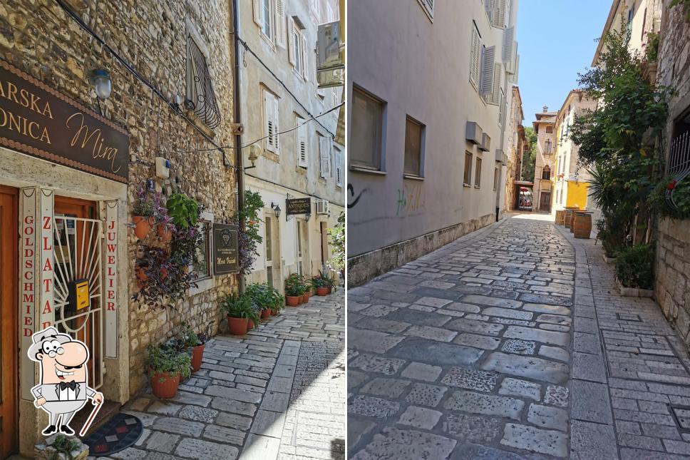 Gli esterni di Pizzeria Stari Saloon - Poreč