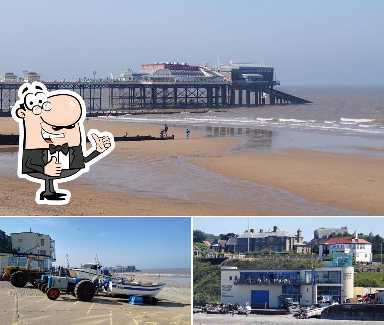 Rocket House Cafe Ltd in Cromer Restaurant menu and reviews