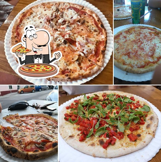Prova una pizza a Pizzeria La Regata
