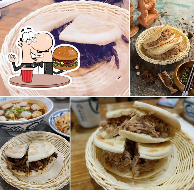 Попробуйте гамбургеры в "Xi'an Eatery 西安诱惑"