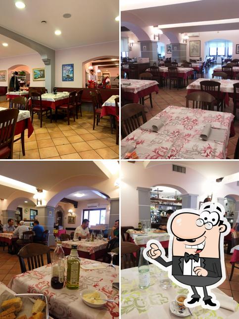 Dai un'occhiata agli interni di Ristorante Pizzeria Arcadia