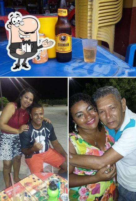 Carlos Drinks