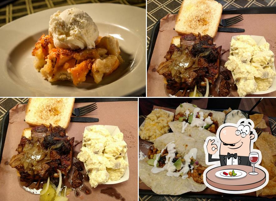 The Smoke Pit, 117 E Innes St in Salisbury Restaurant menu and reviews