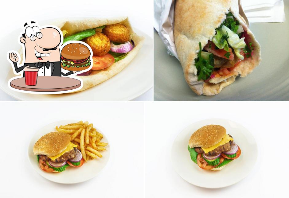 Pide una hamburguesa en Hot Pot Cafe