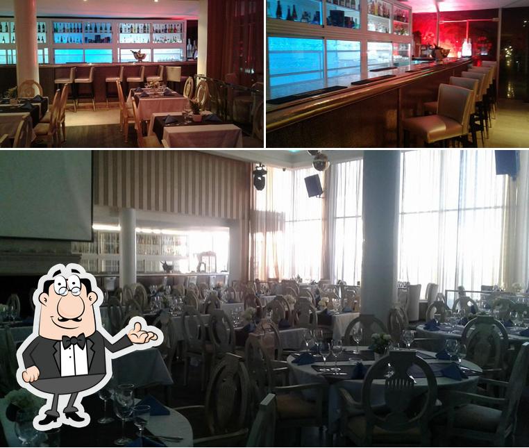 Check out how VIP Club Casablanca - Restaurant Pub Bar à Tapas looks inside