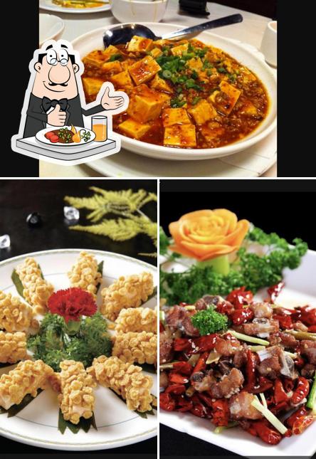 Meals at Four Season Jiang's Kitchen