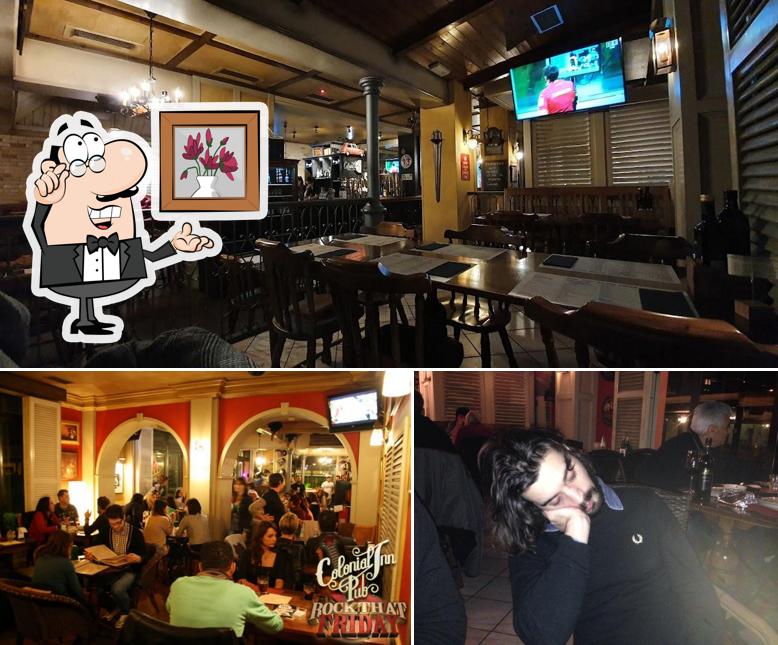 La interni e bancone da bar del ristorante