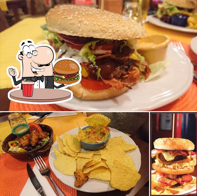 Prova un hamburger a El Paso Mexican Restaurant - Tex Grill