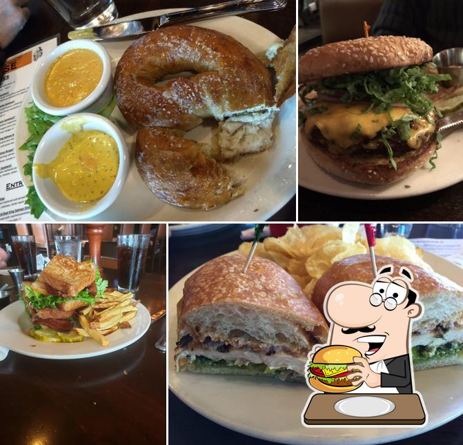 Best chicken sandwiches in Bend restaurants, winter 2023 Restaurant Guru