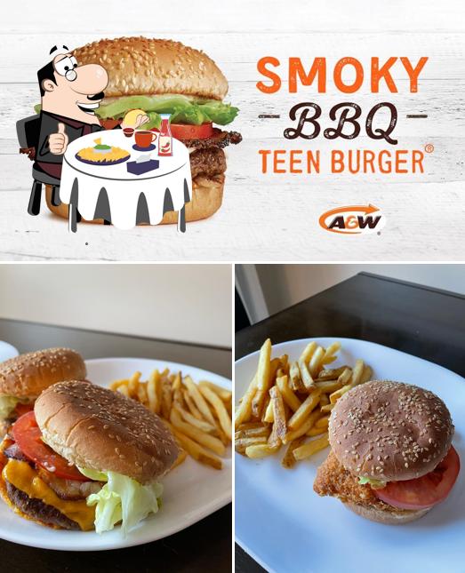 Побалуйте себя гамбургером в "A&W Canada"