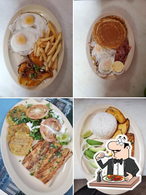 La Minuta Restaurant Cafeteria Carne Asada in North Miami Beach
