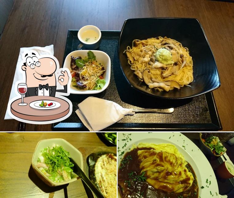 Platos en GOCIBO Japanese Restaurant Graha KIIC Karawang