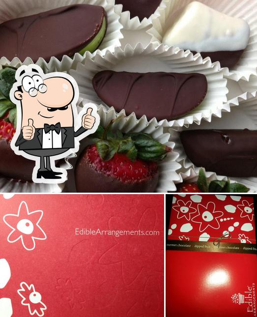 Edible Arrangements, 1270 N Wickham Rd 7 in Melbourne Restaurant reviews