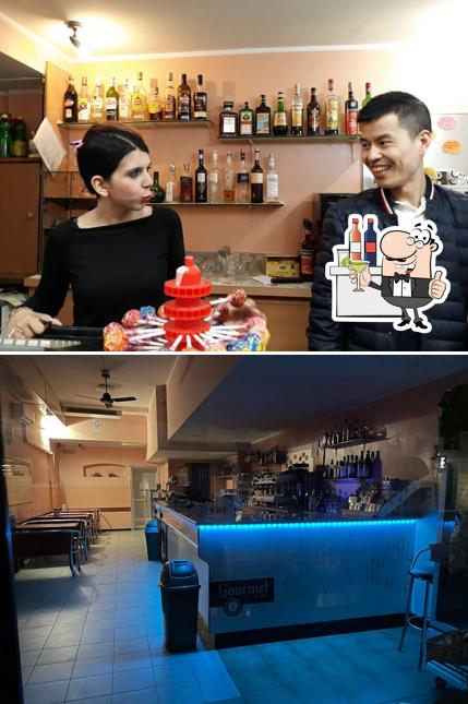 Bar Nuovo di Zhang Haikang