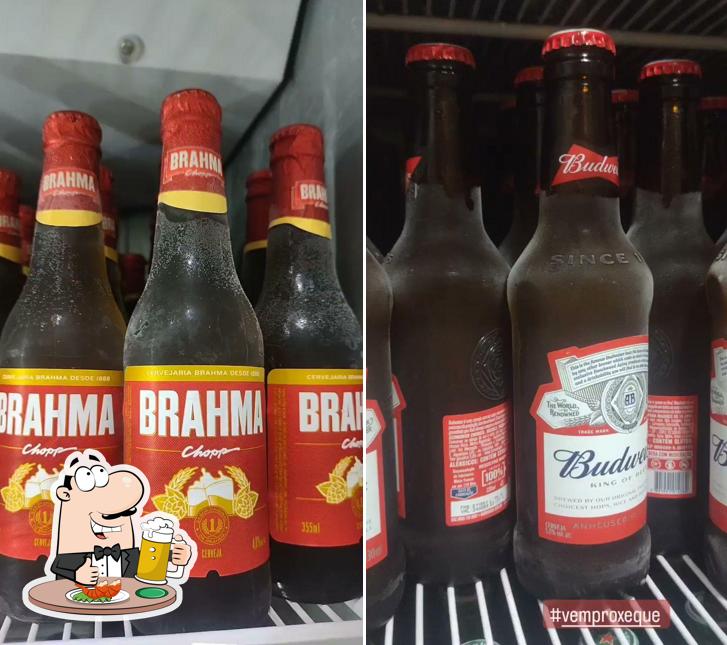 Você pode tomar um copo de cerveja leve ou escura