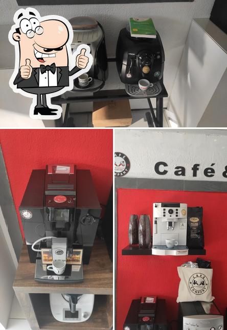 Vea esta foto de Café & Company Com e Serv. de aluguel, venda e assistência técnica de maquinas de cafe
