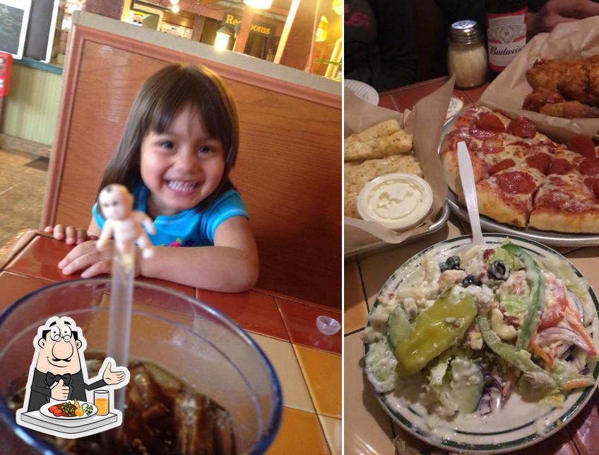 California Gourmet Pizza in King City Restaurant menu and reviews