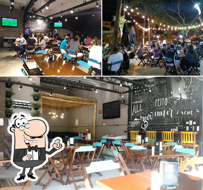 Veja imagens do interior do 77 BURGERS - THE ORIGINAL