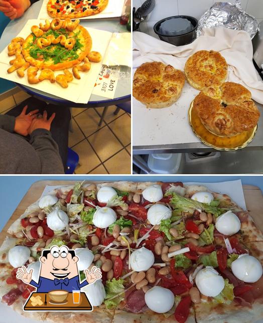 La immagine di cibo e interni da Pizzeria D'Asporto dal Monello