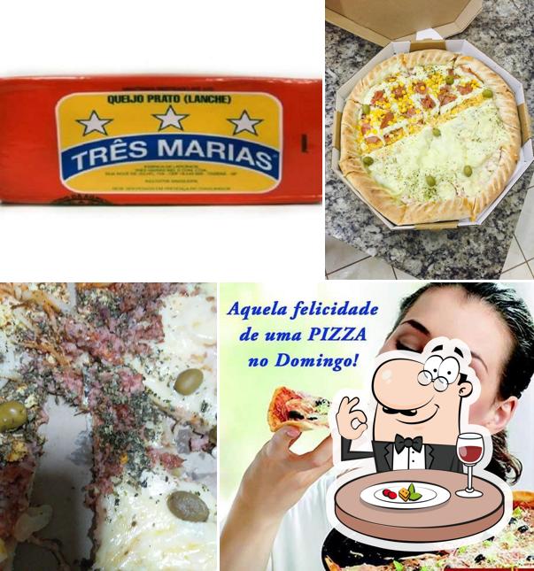 Comida em Pizzaria Babelle