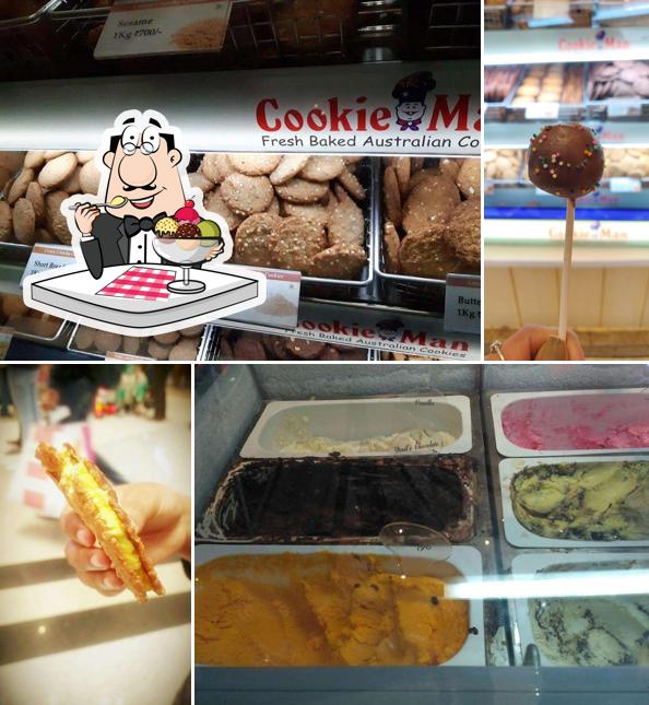 Cookie Man -Phoenix Mall Pune serves a variety of desserts