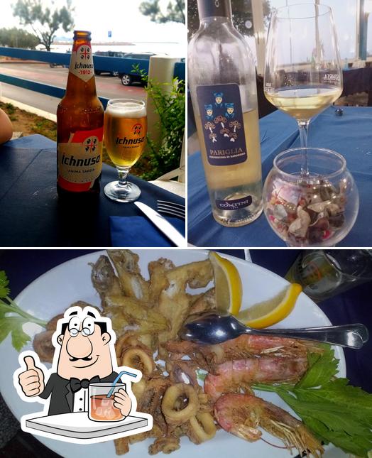 La immagine di bevanda e frutti di mare da IL Galeone Ristorante Bar