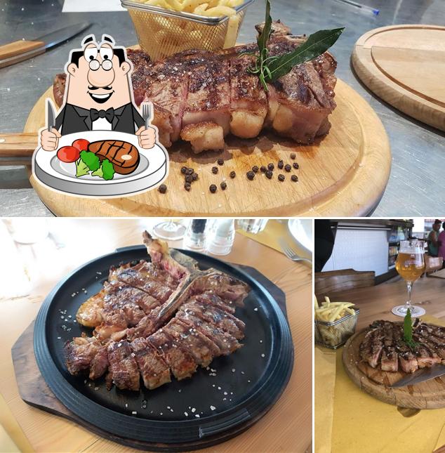 Pasti a base di carne sono disponibili a Bar Ristorante La Rotonda