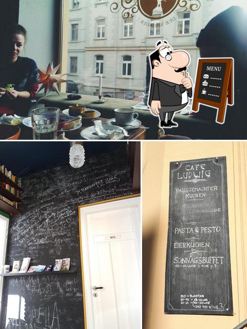 Vérifiez la photo représentant la tableau noir et intérieur concernant Café Ludwig