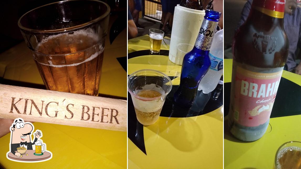 Peça um copo de cerveja leve ou escura