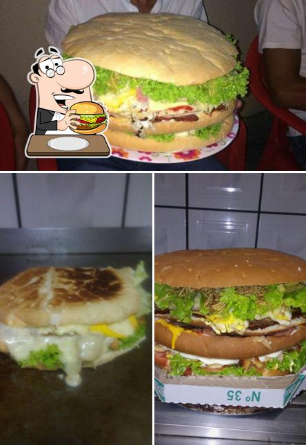 Consiga um hambúrguer no Afonso's Lanches