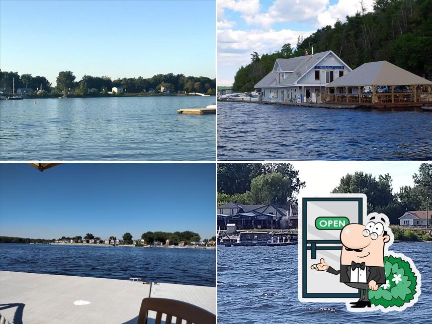 Rockcliffe Boathouse Restaurant & Marina, Pkwy in Ottawa Restaurant