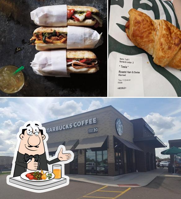 Starbucks se distingue por su comida y exterior