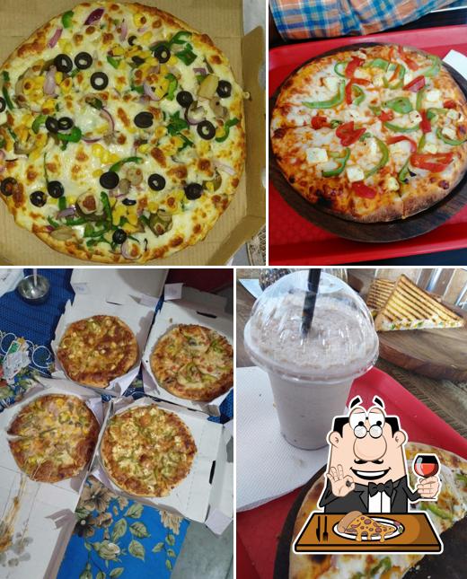 Pick pizza at Hungry Point - Bhogpur
