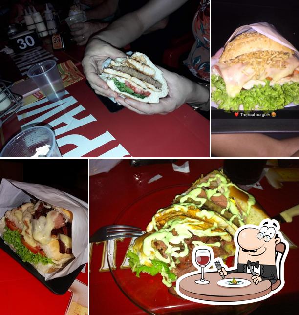 Comida em Tropical Burguer