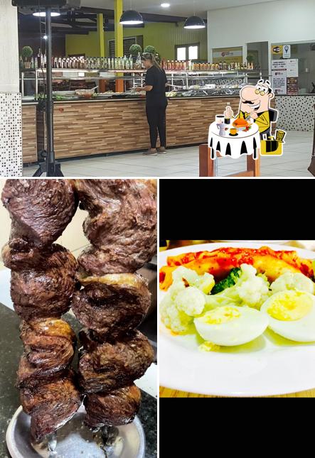 Entre diferentes coisas, comida e interior podem ser encontrados no Churrascaria Sabor do Sul