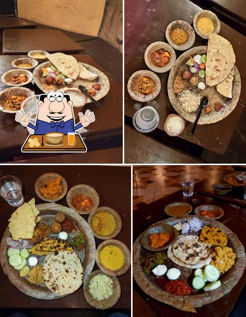 Meals at Gulab Garh