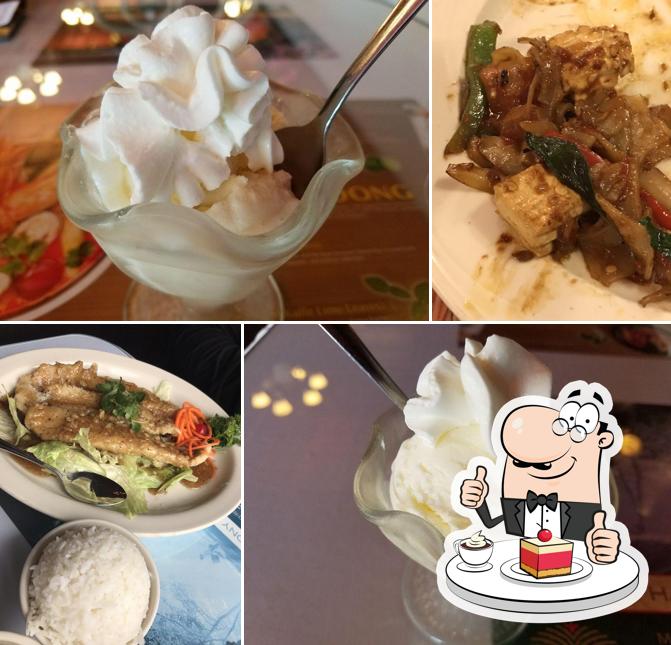 Sukhothai Restaurant provides a selection of sweet dishes