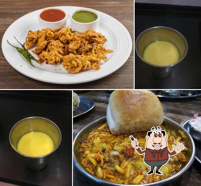 Meals at Mi Marathi Snacks