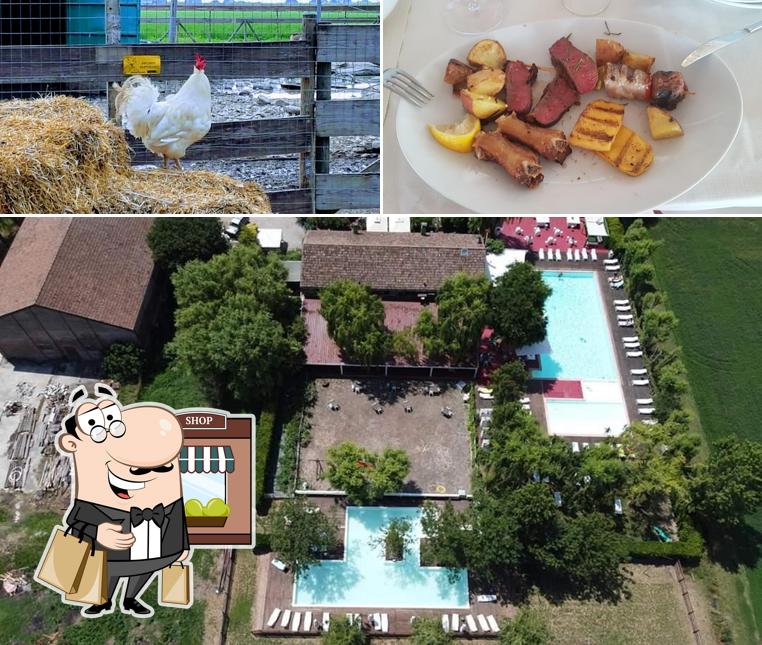 La immagine della esterno e cibo di Ristorante Casolare Le Civette