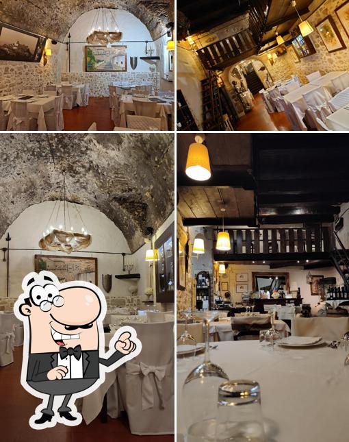 Gli interni di ristorante Locanda Bonifacio VIII