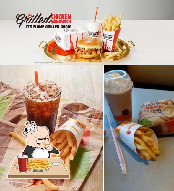 Burger King, 560 Lyell Ave in Rochester Restaurant menu and reviews