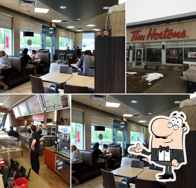 L'intérieur de Tim Hortons