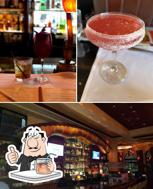 The Cheesecake Factory in Arlington Restaurant menu and reviews