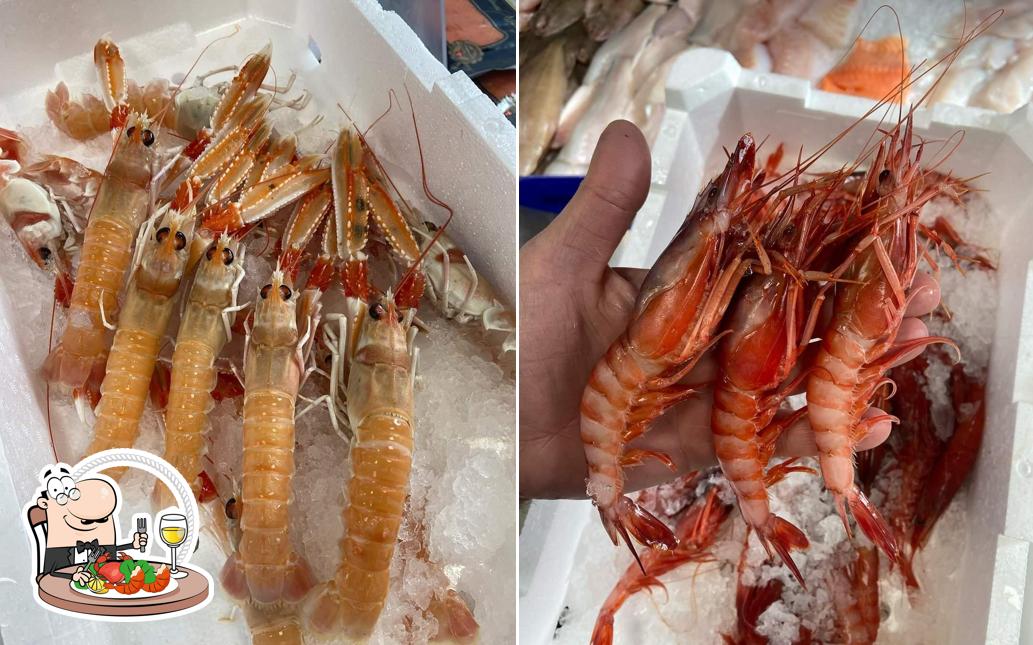 Scegli tra i vari piatti di mare offerti a I Bronzi