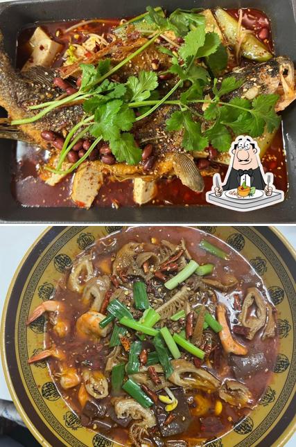 Platti al Ristorante Cinese Qing Yun Ge
