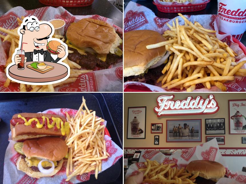 Freddy's Frozen Custard & Steakburgers, 3777 Plainfield Ave NE in Grand