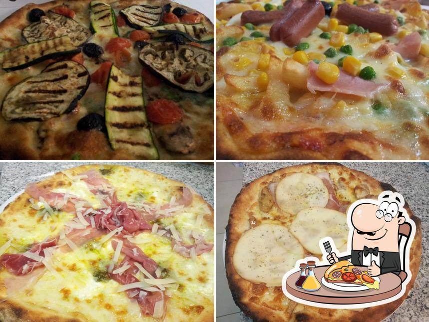 Pick different kinds of pizza
