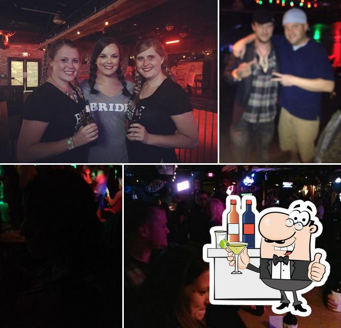 Whiskey Dix Saloon in Murfreesboro Restaurant reviews